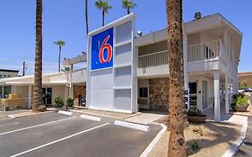 Motel 6 Old Town Scottsdale Fashion Square